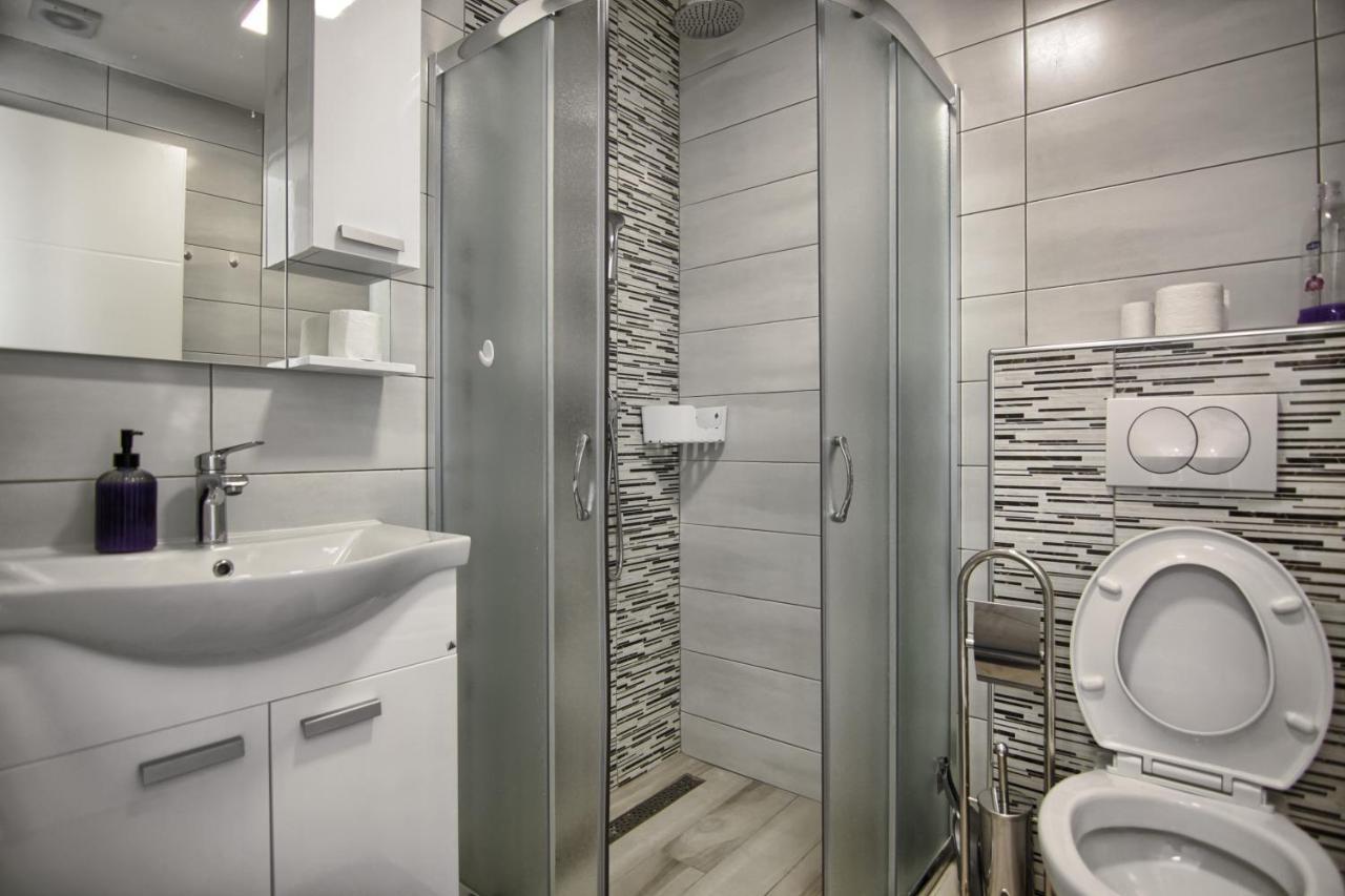 Rooms Dragica Pakoštane Buitenkant foto