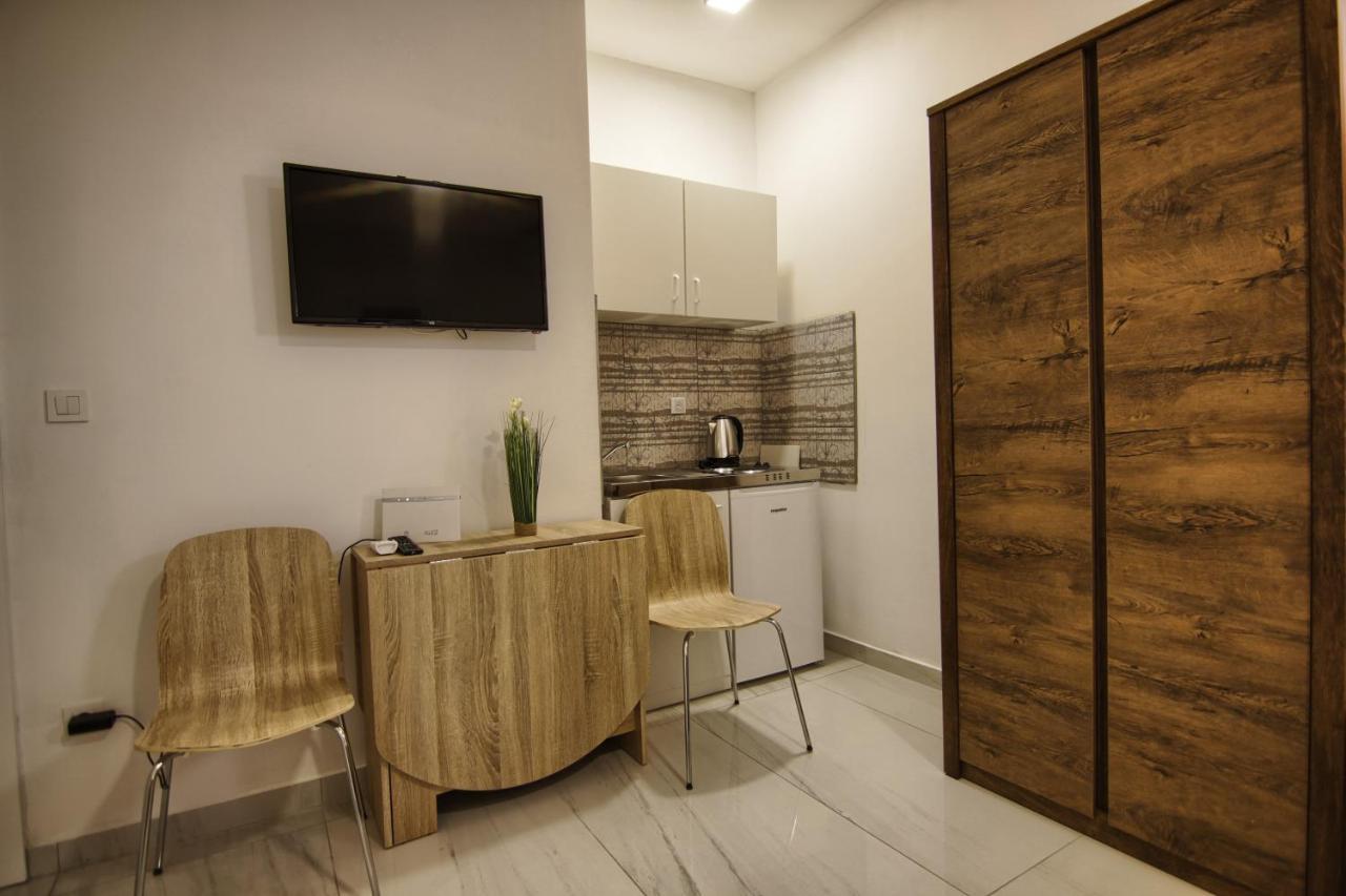 Rooms Dragica Pakoštane Buitenkant foto